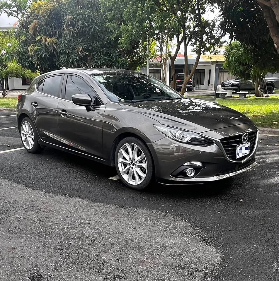 2015 Mazda Mazda3 - foto 2