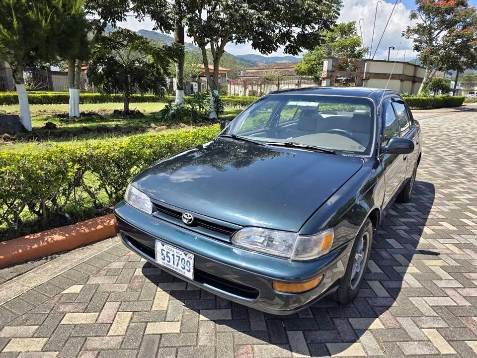 1997 Toyota Corolla