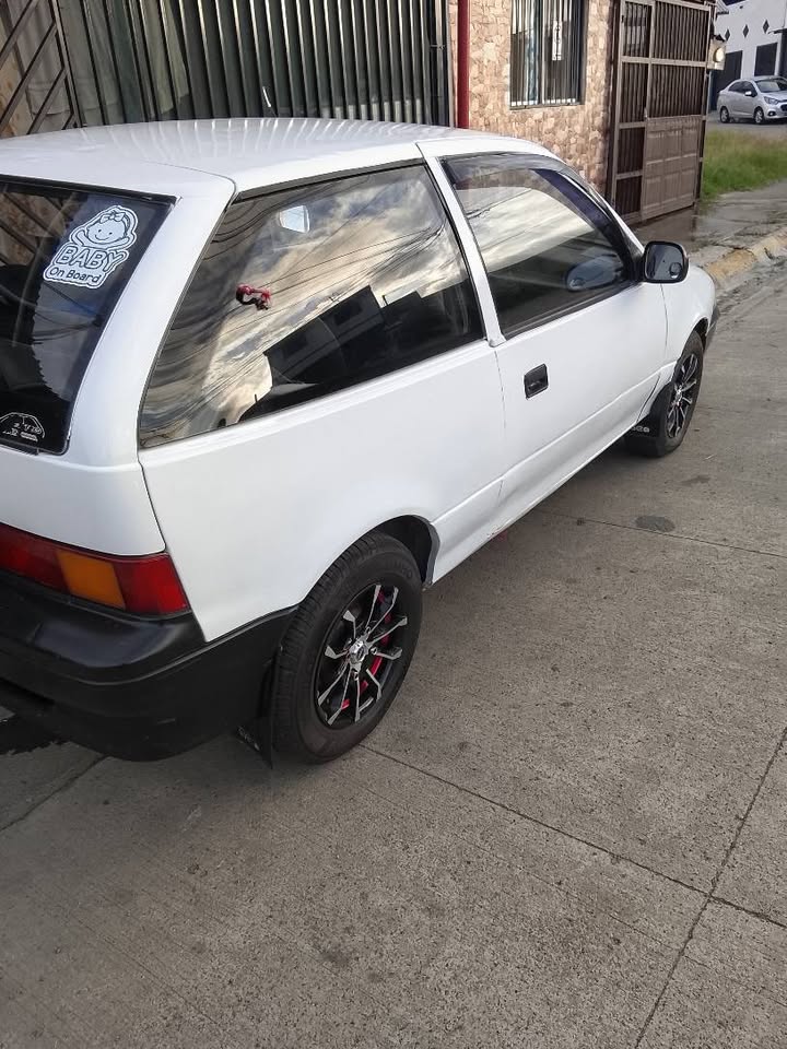 1990 Geo Metro - foto 3