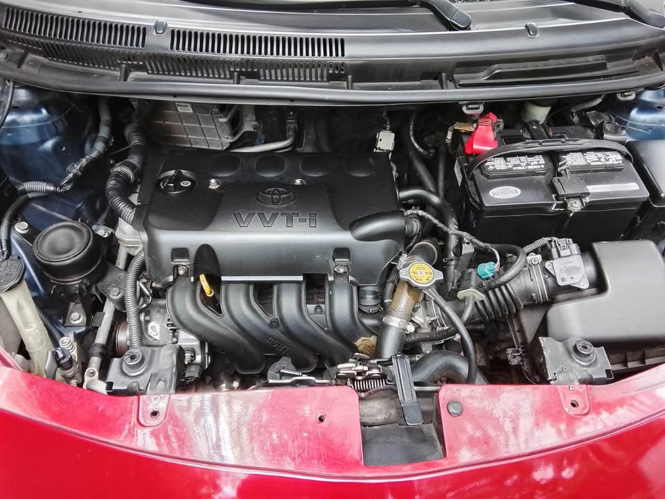 2007 Toyota Yaris - foto 2