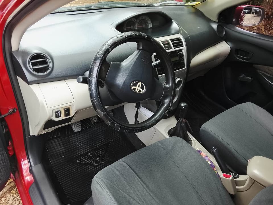2007 Toyota Yaris - foto 3