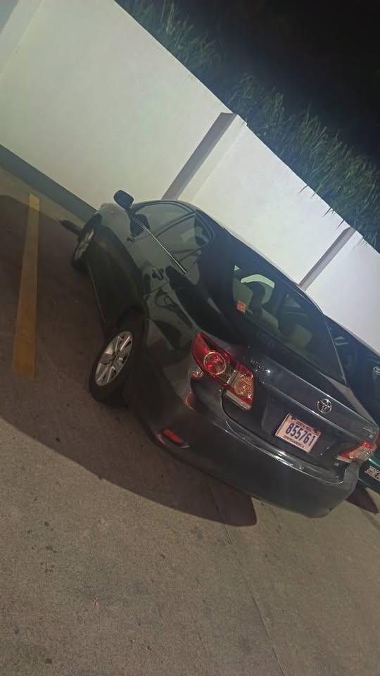 2011 Toyota Corolla - foto 4