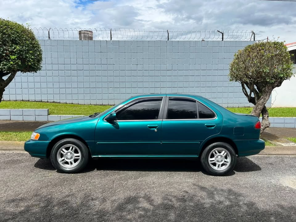1997 Nissan Sentra - foto 3