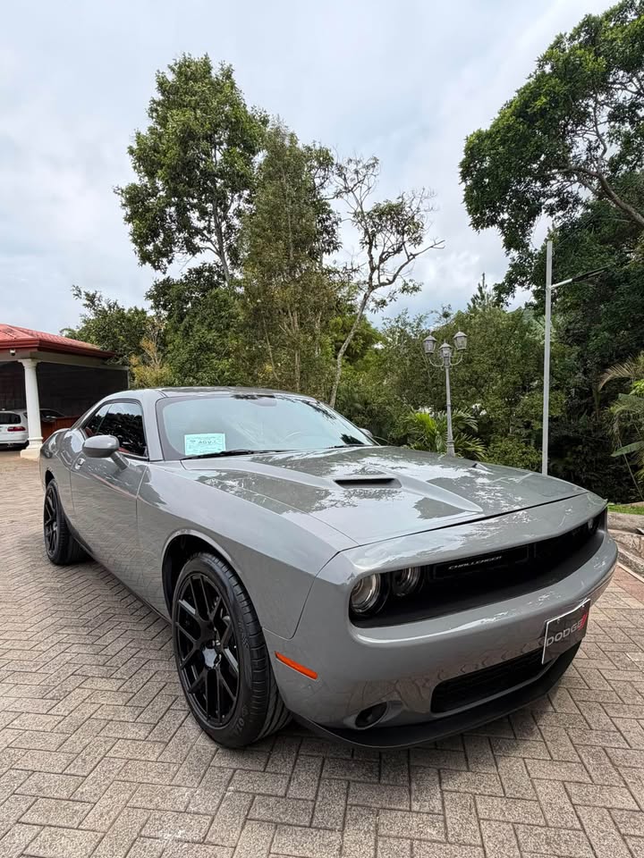 2018 Dodge Challenger - foto 2