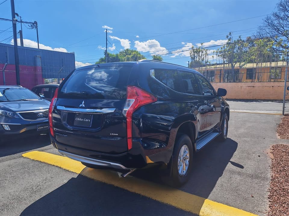 2017 Mitsubishi Montero - foto 5
