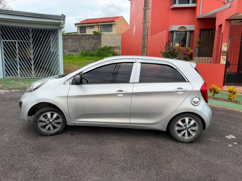 2014 Kia Picanto - foto 5