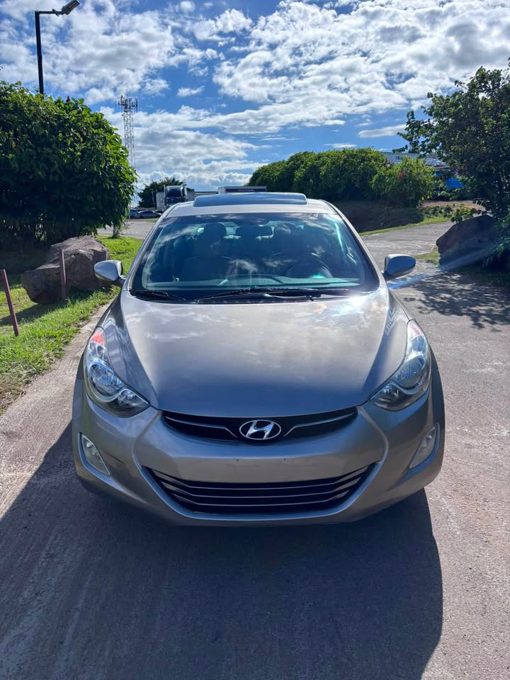 2011 Hyundai Elantra - foto 2