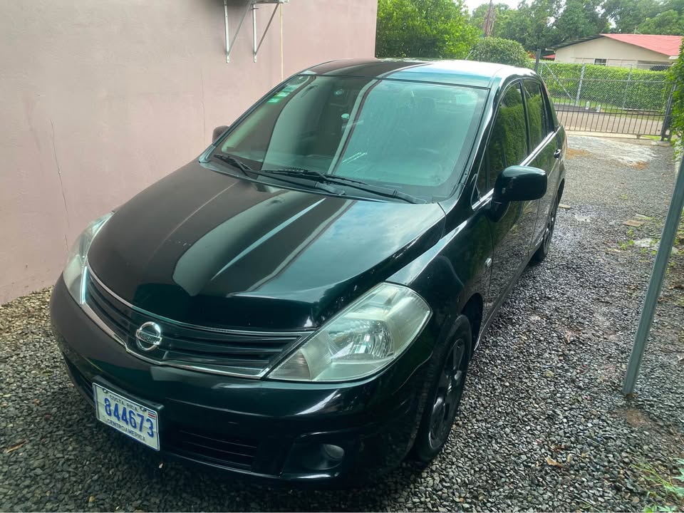 2011 Nissan Tiida - foto 3
