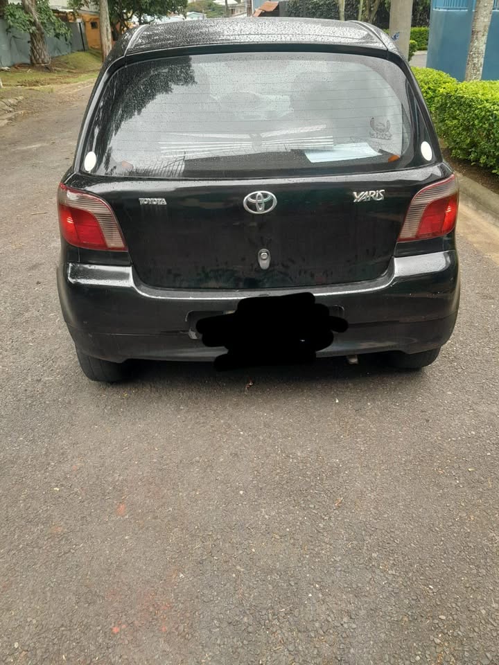 2003 Toyota Yaris - foto 3