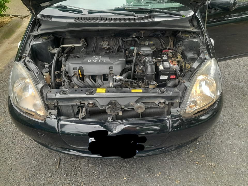 2003 Toyota Yaris - foto 4
