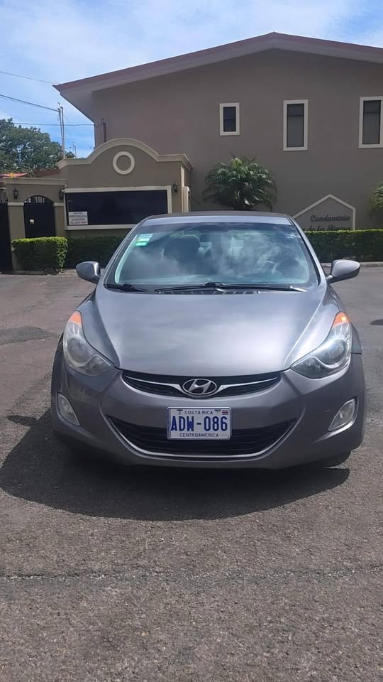 2013 Hyundai Elantra - foto 3