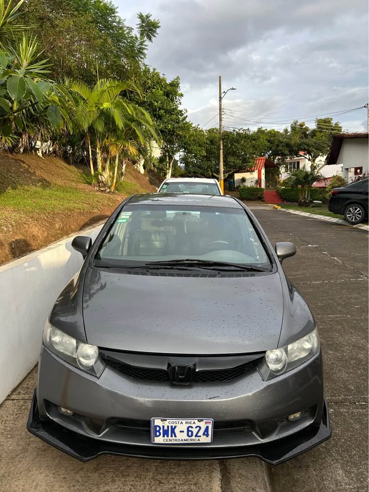 2011 Honda Civic - foto 3