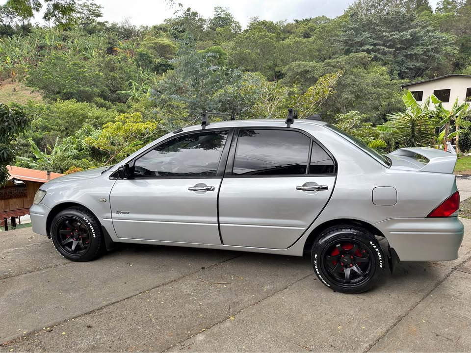 2003 Mitsubishi Lancer