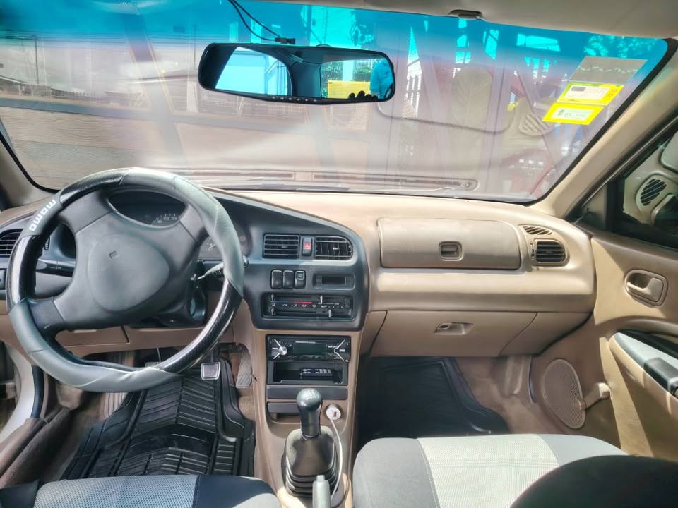 1996 Mazda Mazda3 - foto 4