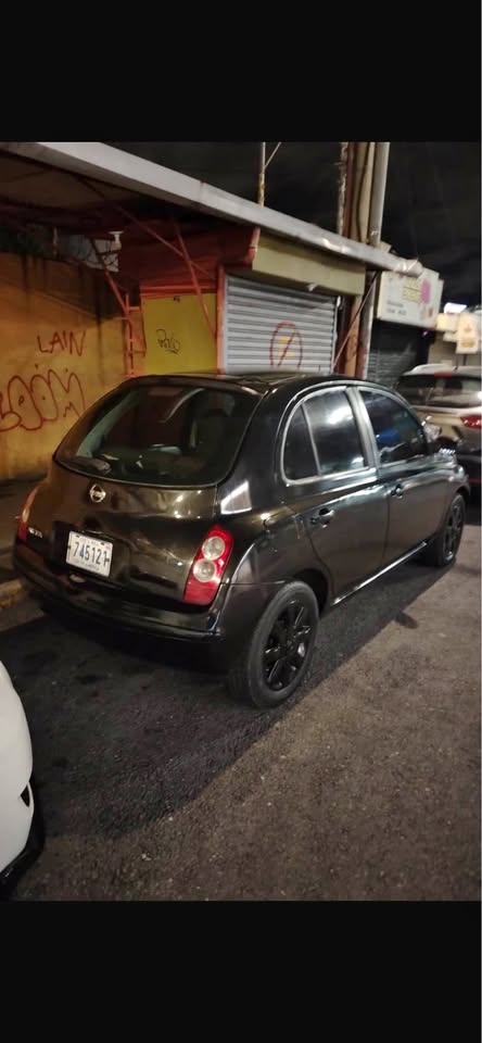 2008 Nissan Micra - foto 2
