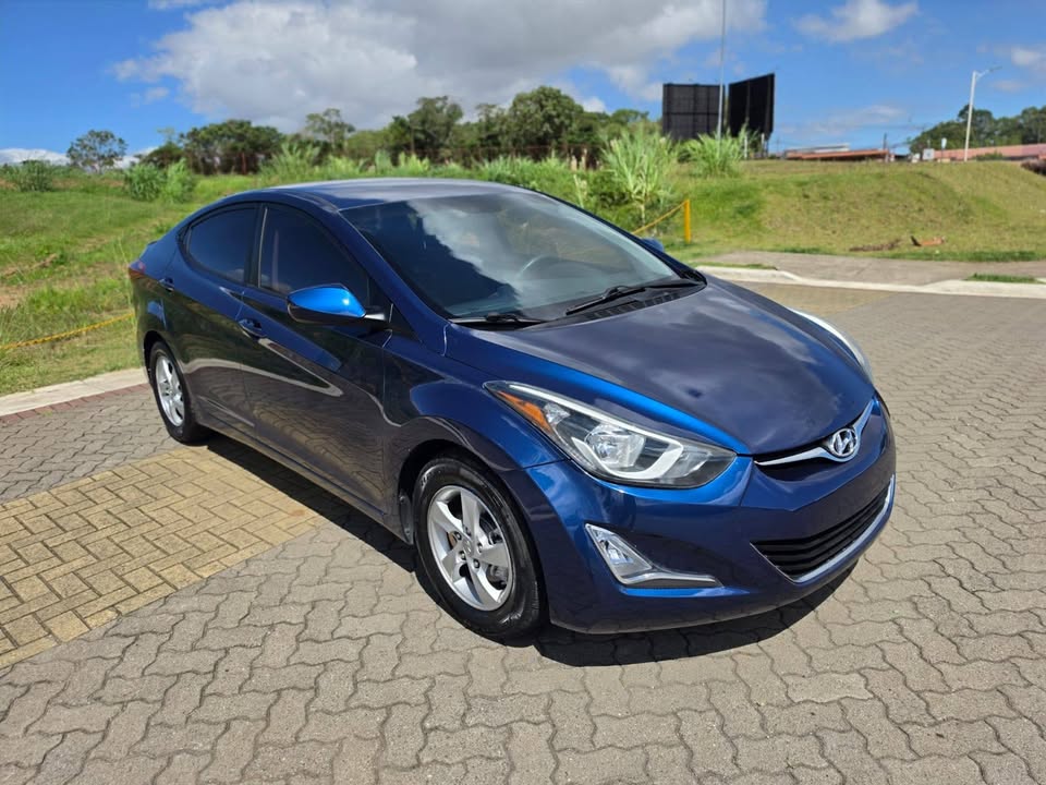 2015 Hyundai Elantra - foto 3