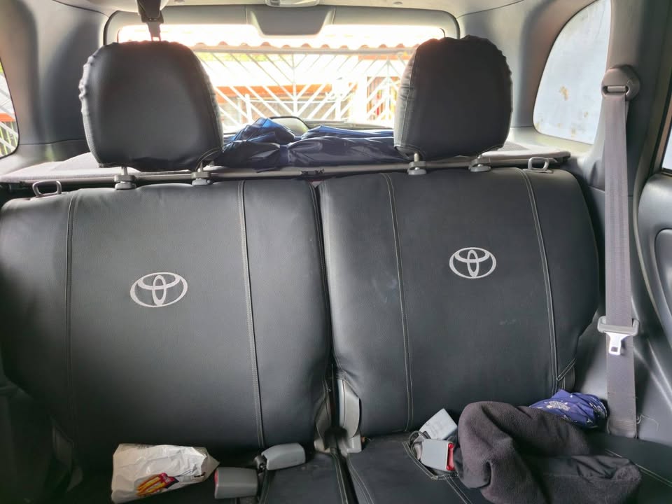 2001 Toyota RAV4 - foto 5