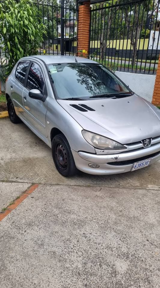 2006 Peugeot 206 - foto 2