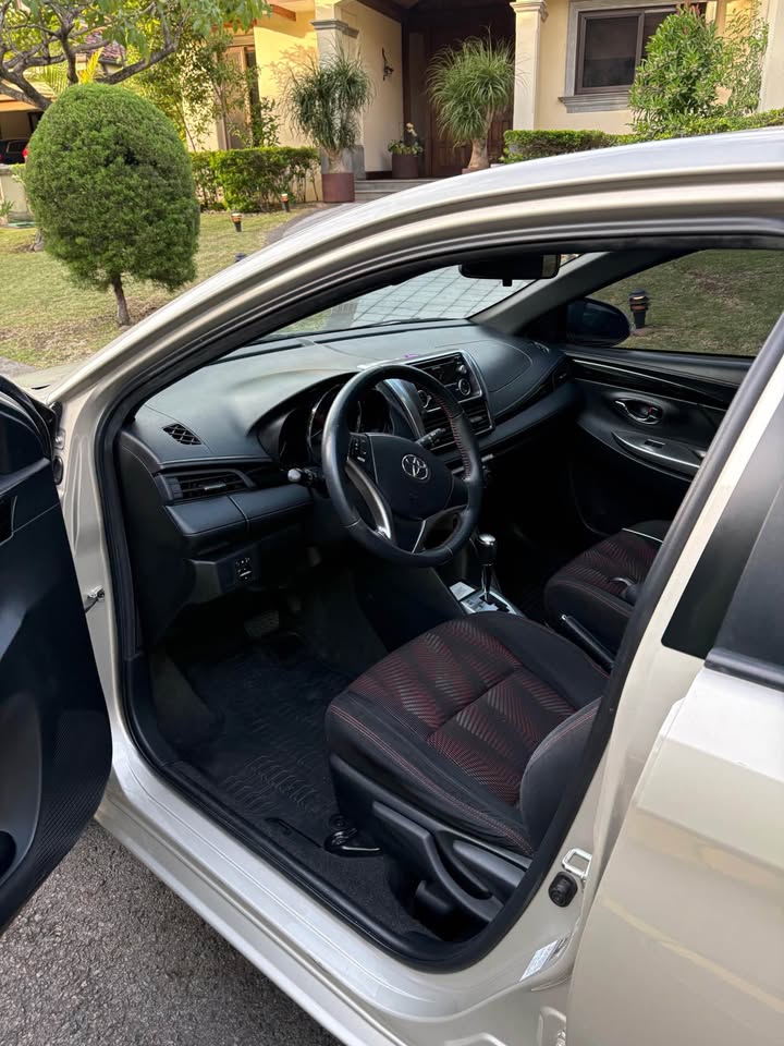 2017 Toyota Yaris - foto 5