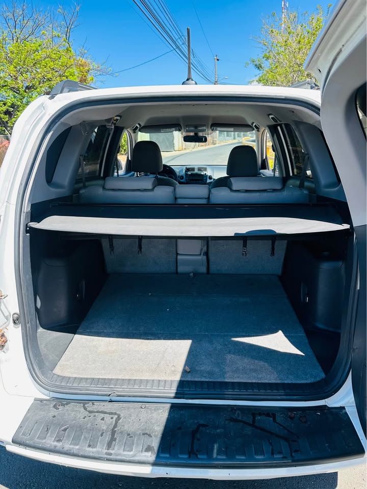 2009 Toyota RAV4 - foto 5