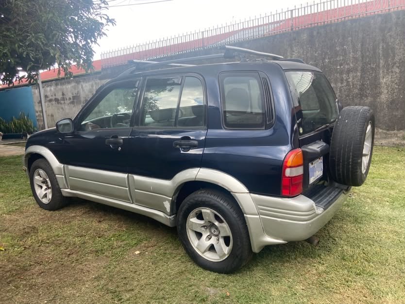 2000 Suzuki Vitara - foto 4