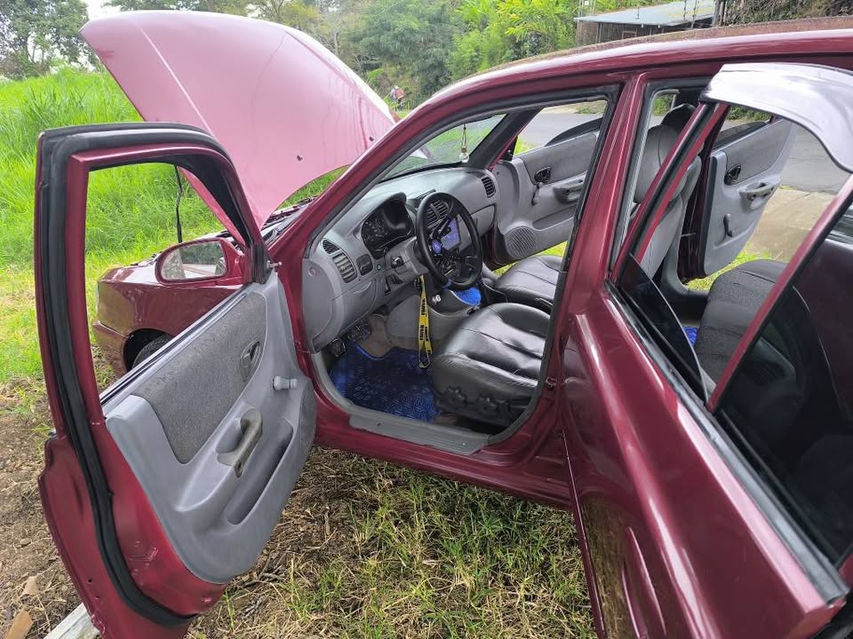 2001 Hyundai Verna - foto 3