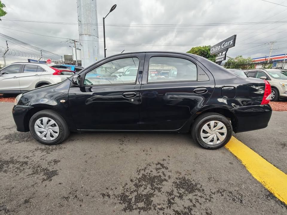 2018 Toyota Etios - foto 5