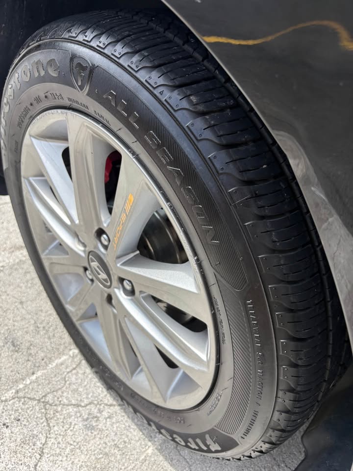 2016 Hyundai Elantra - foto 4