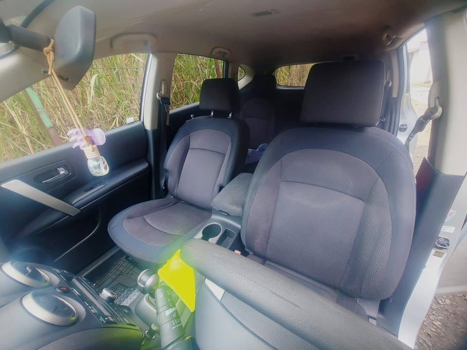 2009 Nissan Rogue - foto 5