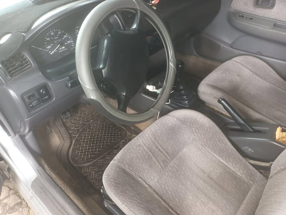 1998 Nissan Other - foto 3