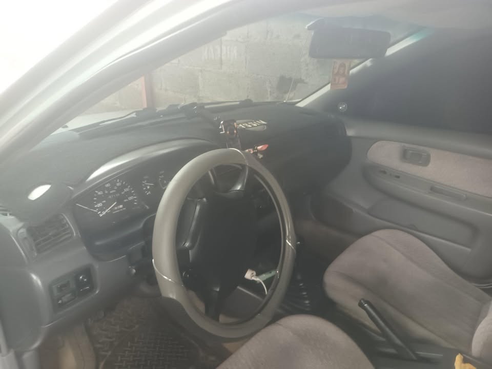 1998 Nissan Other - foto 5