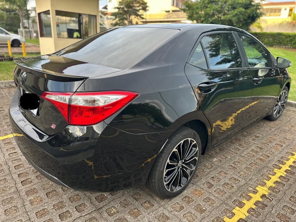 2015 Toyota Corolla - foto 4