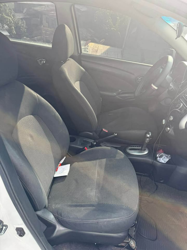 2015 Nissan Versa - foto 5