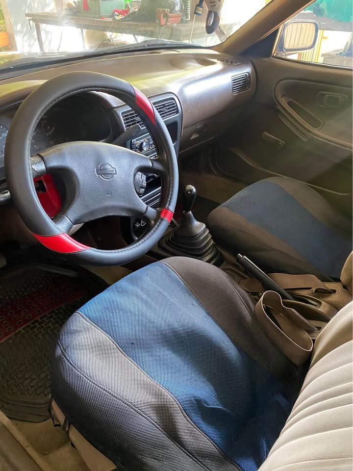 1991 Nissan Sentra - foto 3