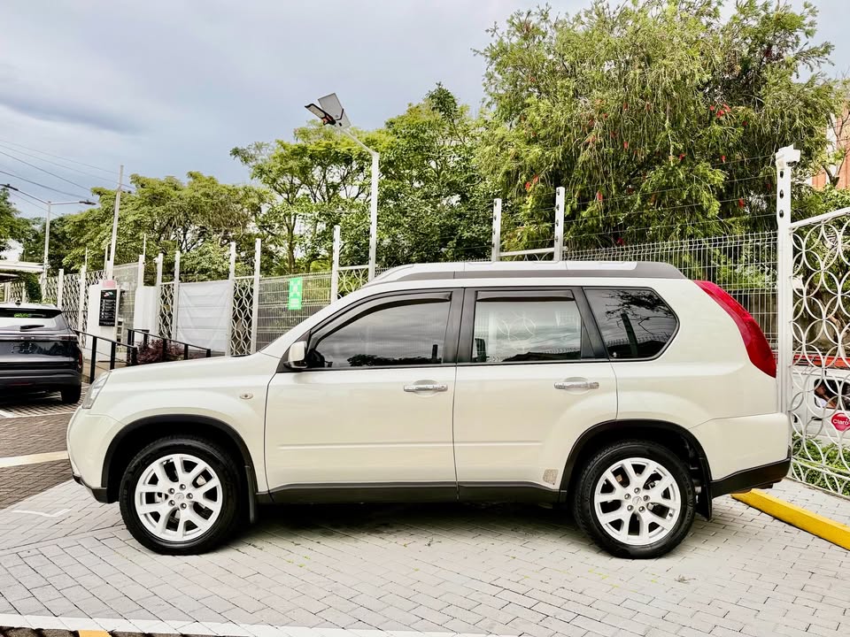 2012 Nissan X-Trail - foto 3