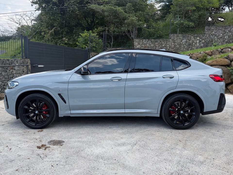 2025 BMW X4 M - foto 3