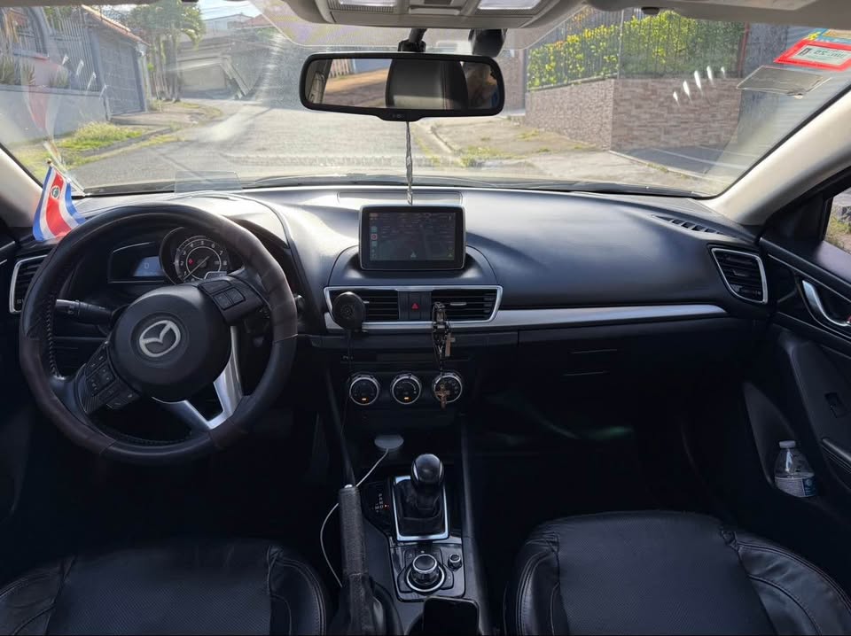 2015 Mazda Mazda3 - foto 3