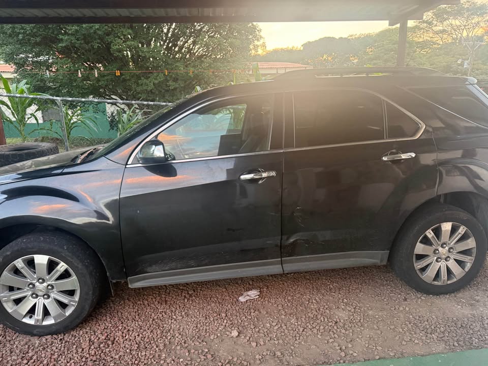 2010 Chevrolet Equinox - foto 2