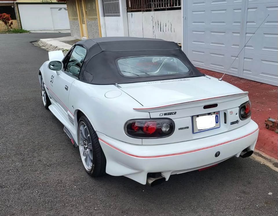 1997 Mazda Miata - foto 2