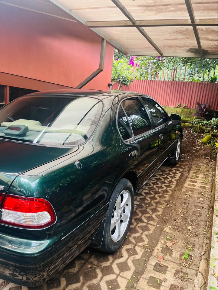 1999 Nissan Maxima - foto 2