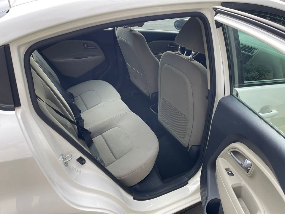2016 Kia Rio - foto 4