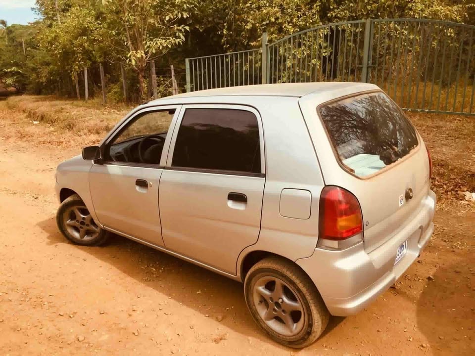2003 Suzuki Alto - foto 2