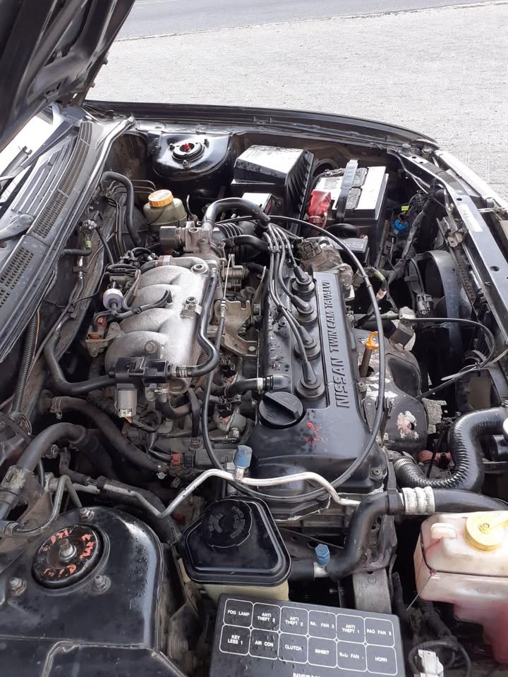 1998 Nissan Sentra - foto 2