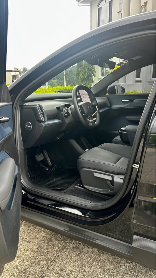 2025 Volvo EX30 - foto 4