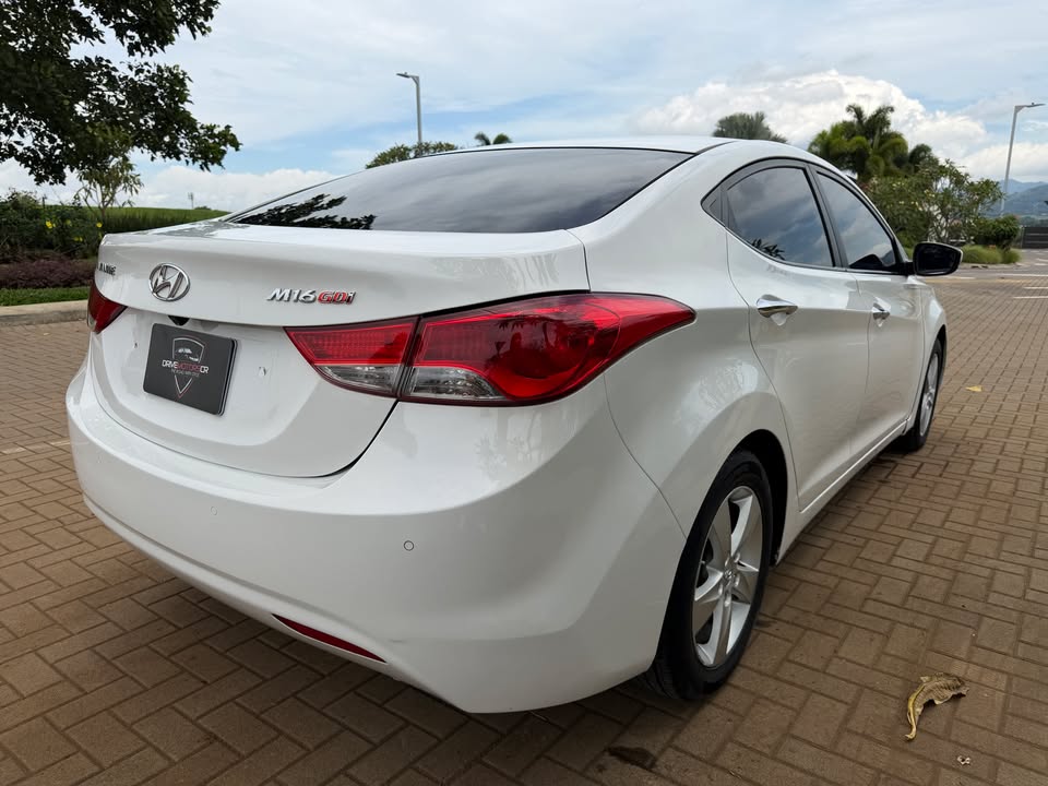 2011 Hyundai Avante - foto 5