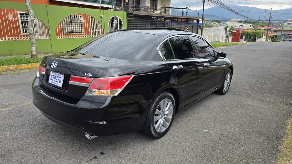 2011 Honda Accord - foto 4