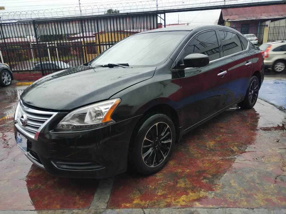 2014 Nissan Sentra - foto 5