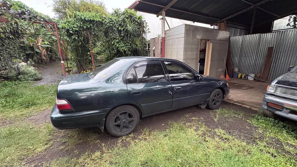 1996 Toyota Corolla - foto 3