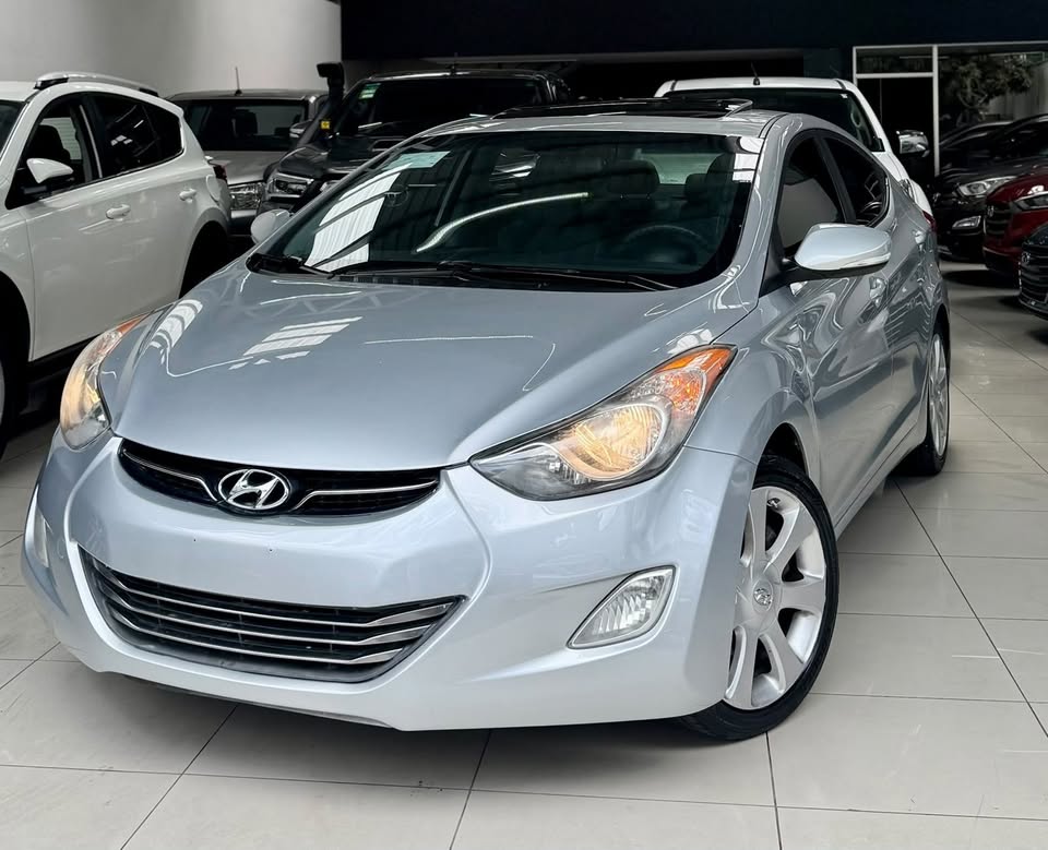2012 Hyundai Elantra - foto 3