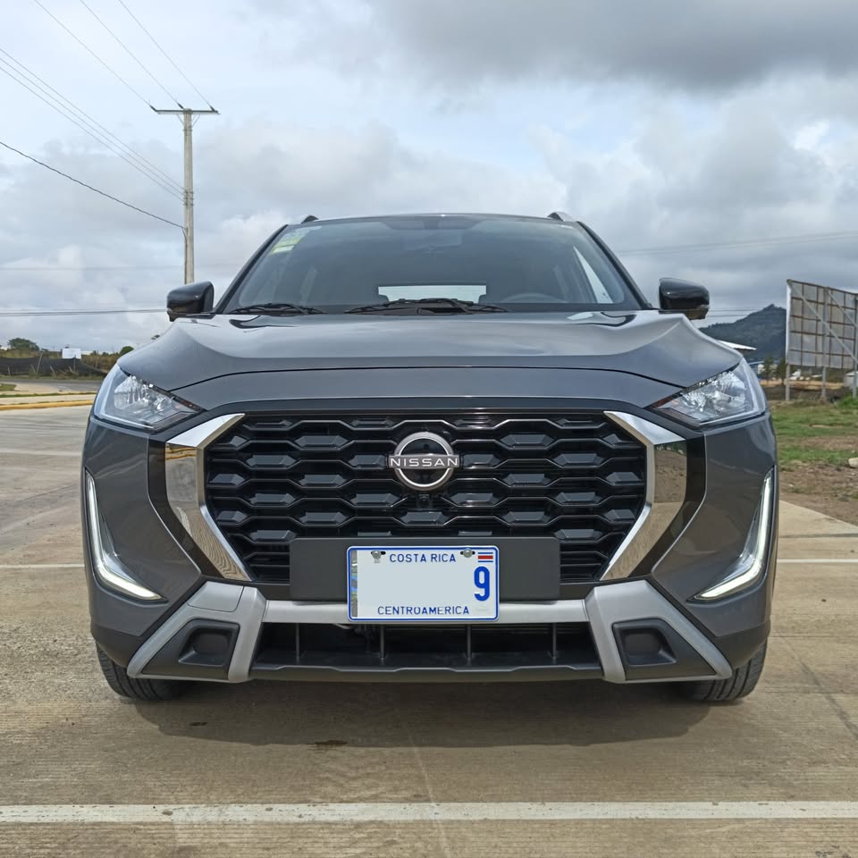 2025 Nissan Magnite - foto 2